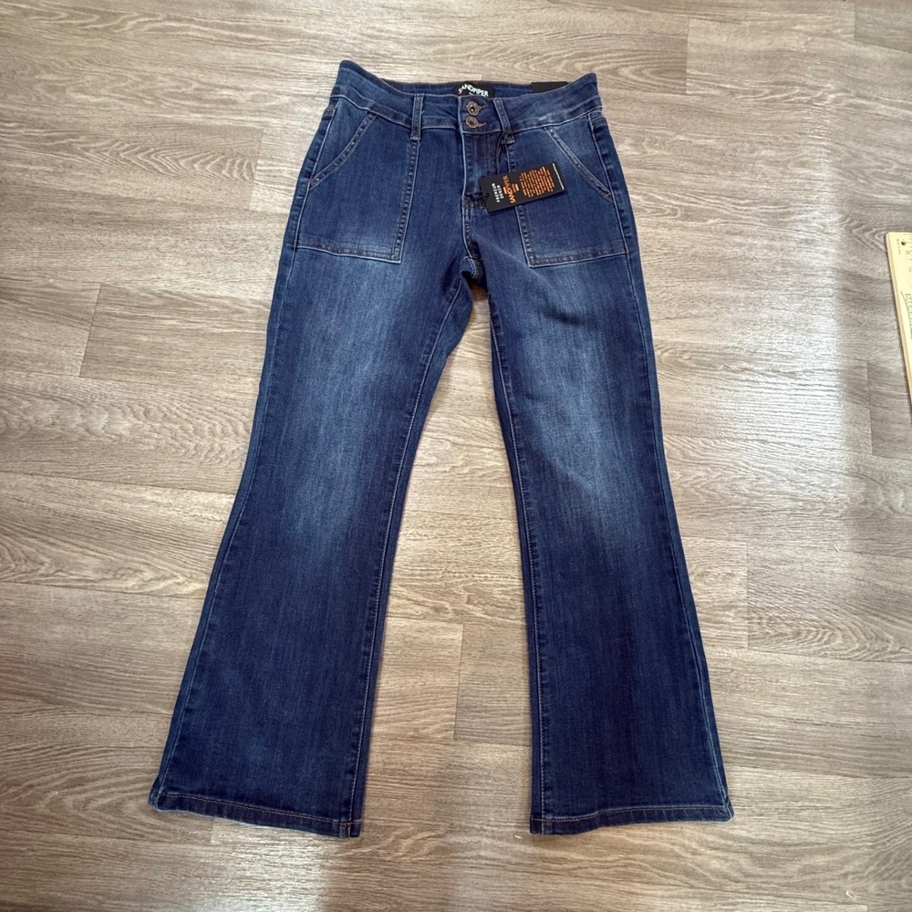 Sandpiper Petite Women 8P Dark Wash Bootcut Jeans NWT Front Patch Pockets